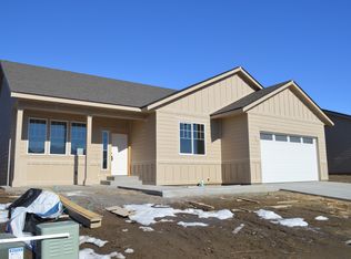 1759 5th St SE, East Wenatchee, WA 98802