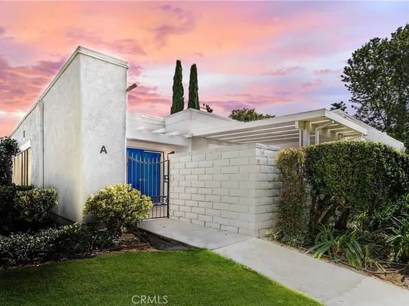 A Via Puerta, Laguna Woods, CA 92637