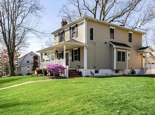 381 Lenox Ave, North Brunswick, NJ 08850