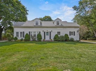 43 Airport Rd, Dudley, MA 01571