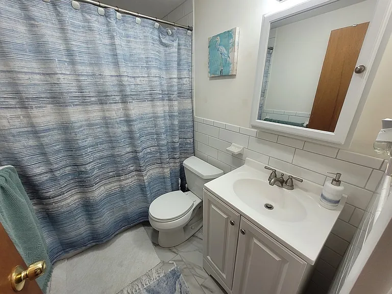 80 N Warren St #20 — Photo 22