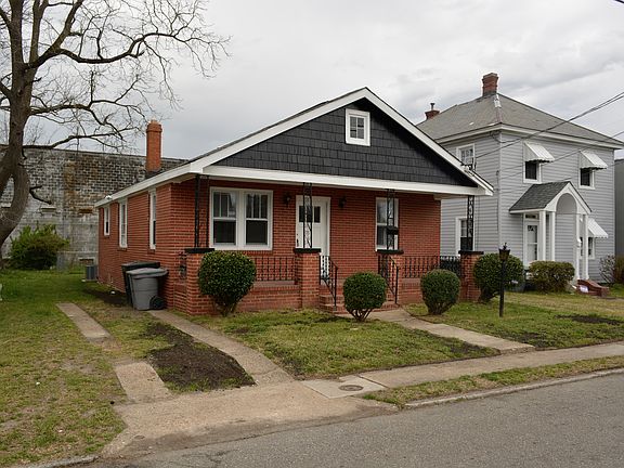 605 Washington Street