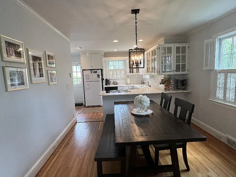 816 Sedgefield Rd — Photo 7