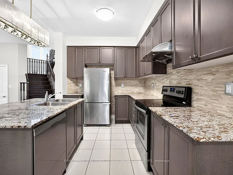 222 Moody Dr — Photo 13