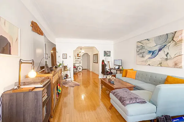 Rented by Keller Williams Legendary | media 17