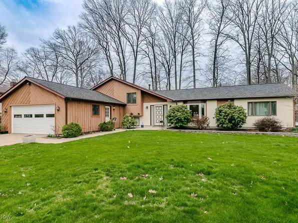 9200 Orvos Ct, Mentor, OH 44060