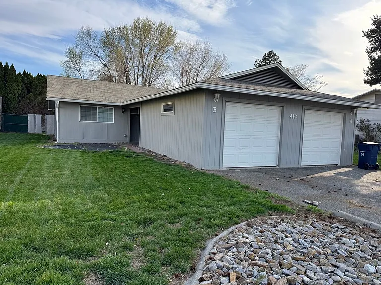 412 N Huber Ct #B — Photo 2