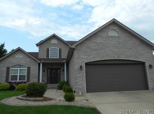 102 Burns Farm West Ct, Edwardsville, IL