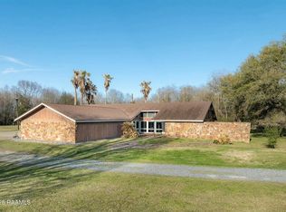 2675 Pine Point Rd, Ville Platte, LA 70586