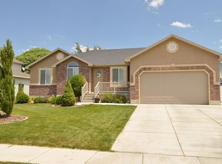 1884 N 2530 W, Clinton, UT 84015