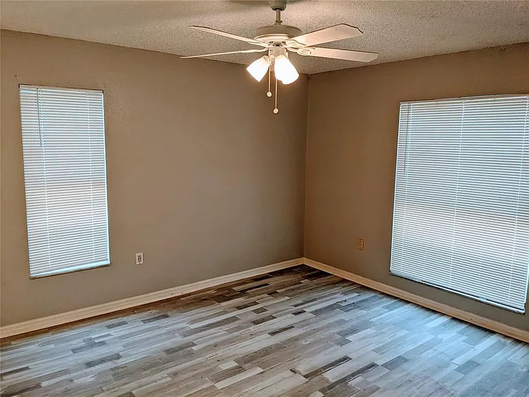 5327 Baldock Ave — Photo 4