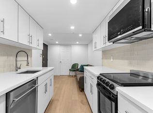332 E 6th St #2, New York, NY 10003