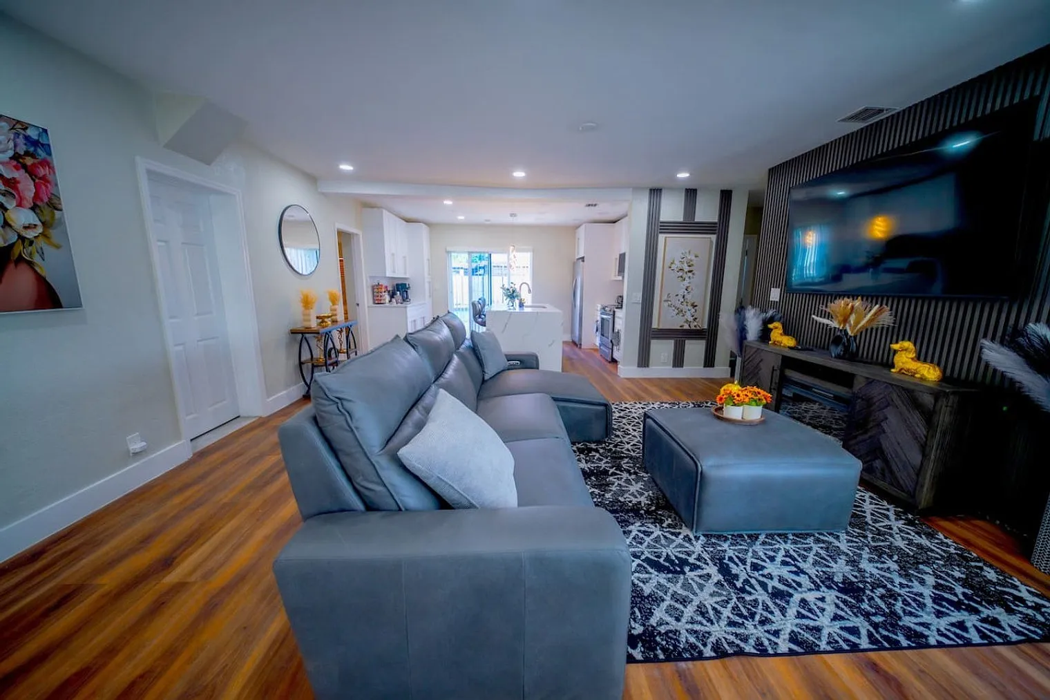 4 bed, 2.0 bath, $14,005 — Photo 4