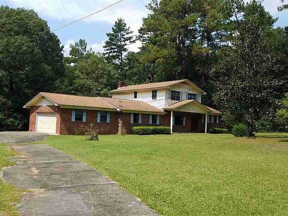 2nd image of 204 Deerwood Cir