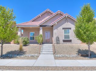 709 Palo Duro Dr NE, Bernalillo, NM 87004
