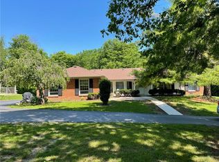 2230 E Us Highway 40, Clayton, IN 46118