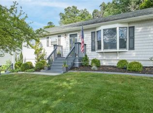 469 Christian Herald Rd, Valley Cottage, NY 10989