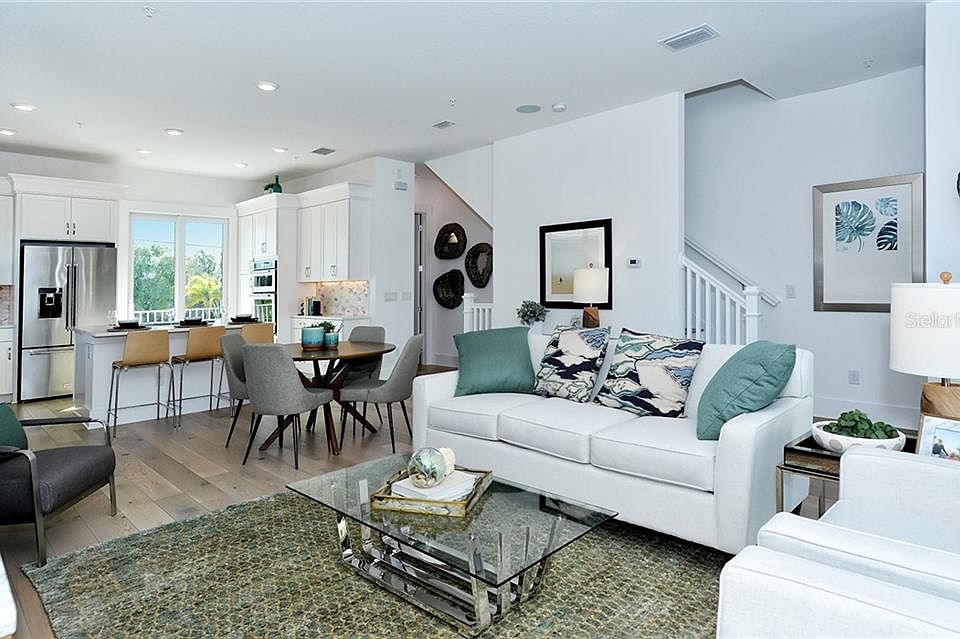 1st image of 500 Laurel Park Dr