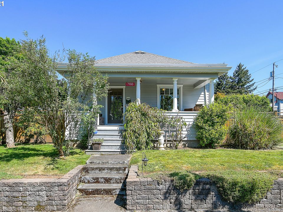 1st image of 700 W 21st St
