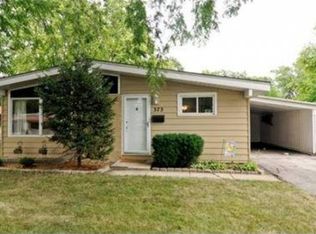 373 Leslie Ln, Wheeling, IL 60090