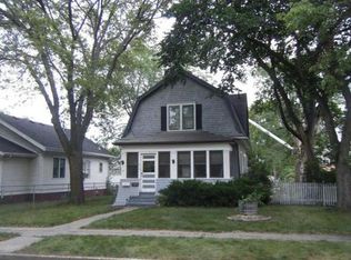 313 S Jackson St, Aberdeen, SD 57401