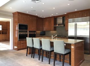 40 Radcliffe Rd, Weston, MA 02493