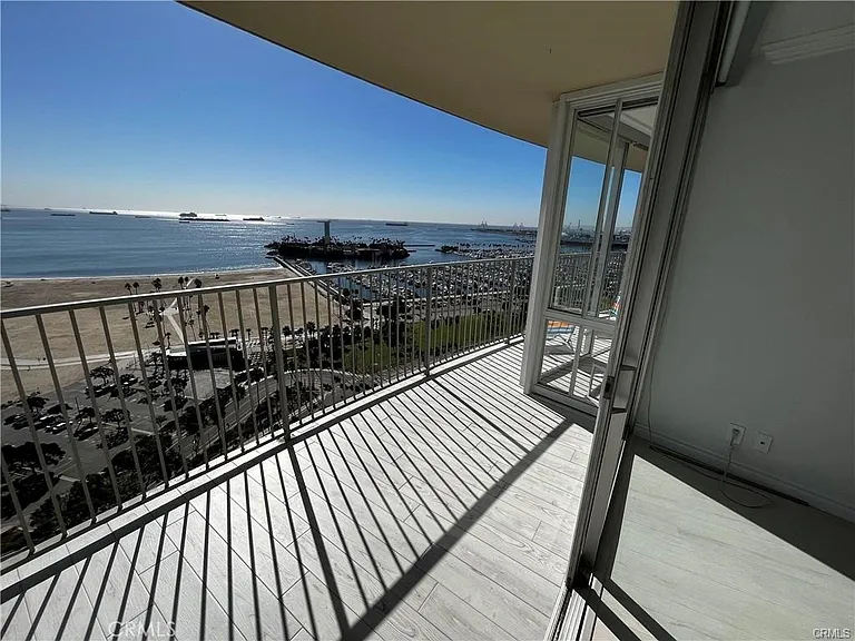 700 E Ocean Blvd #2605 — Photo 29