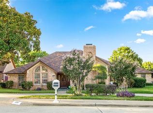 1331 Carriage Creek Dr, Desoto, TX 75115