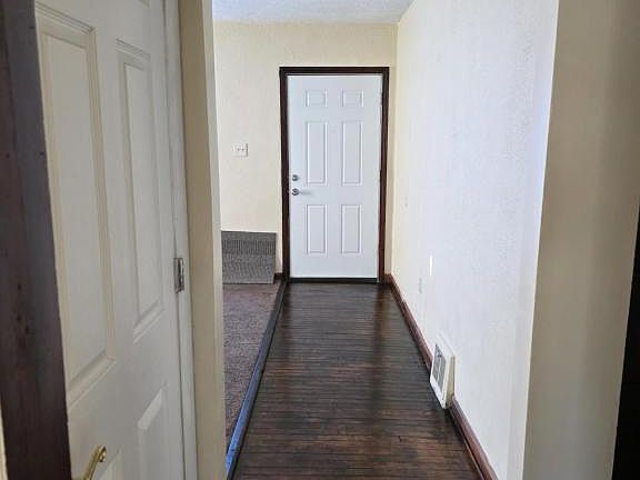 5th image of 224 Maryland St NW