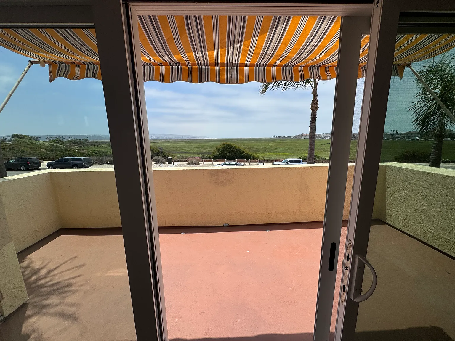 2 bed, 2.5 bath, 1250 sqft, $3,395 — Photo 3