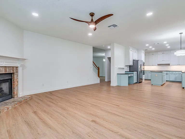 6318 Zadock Woods Dr — Photo 16