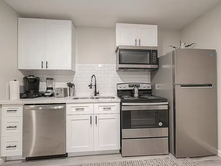 1352 Dorothy St #C — Photo 3