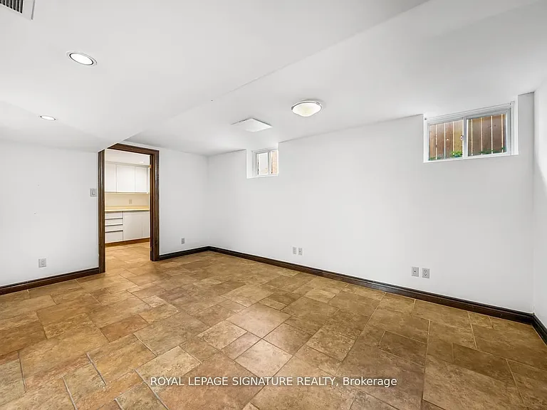 21 Broadlands Blvd — Photo 22