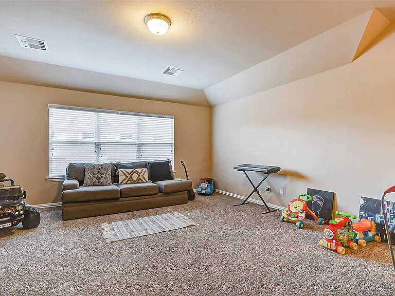 623 Orlandis Ln — Photo 28