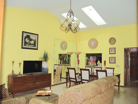 5th image of 2020 Rosewood Manor Ln
