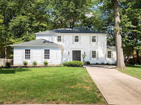 2nd image of 27237 Sturbridge Ln