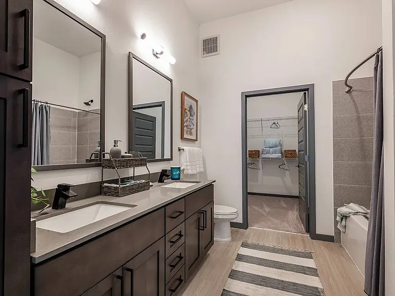 The Citizen at Waterset Luxury Apartments — Photo 19