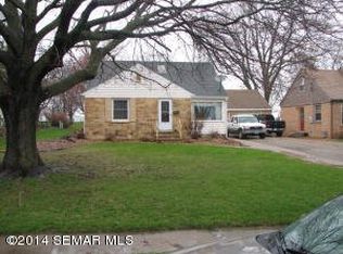 411 7th Ave NE, Waseca, MN 56093