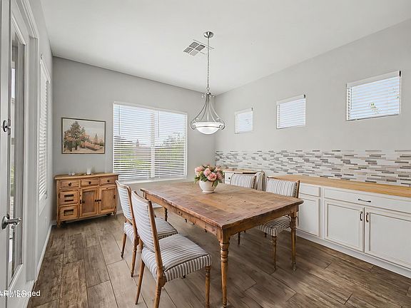 5th image of 29296 N 70TH Avenue