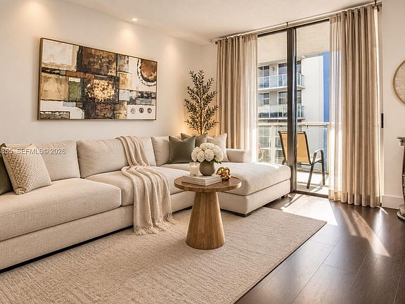 Foto 2 del condo 2/1 en Blue Lagoon, Miami, precio rebajado a $349,999