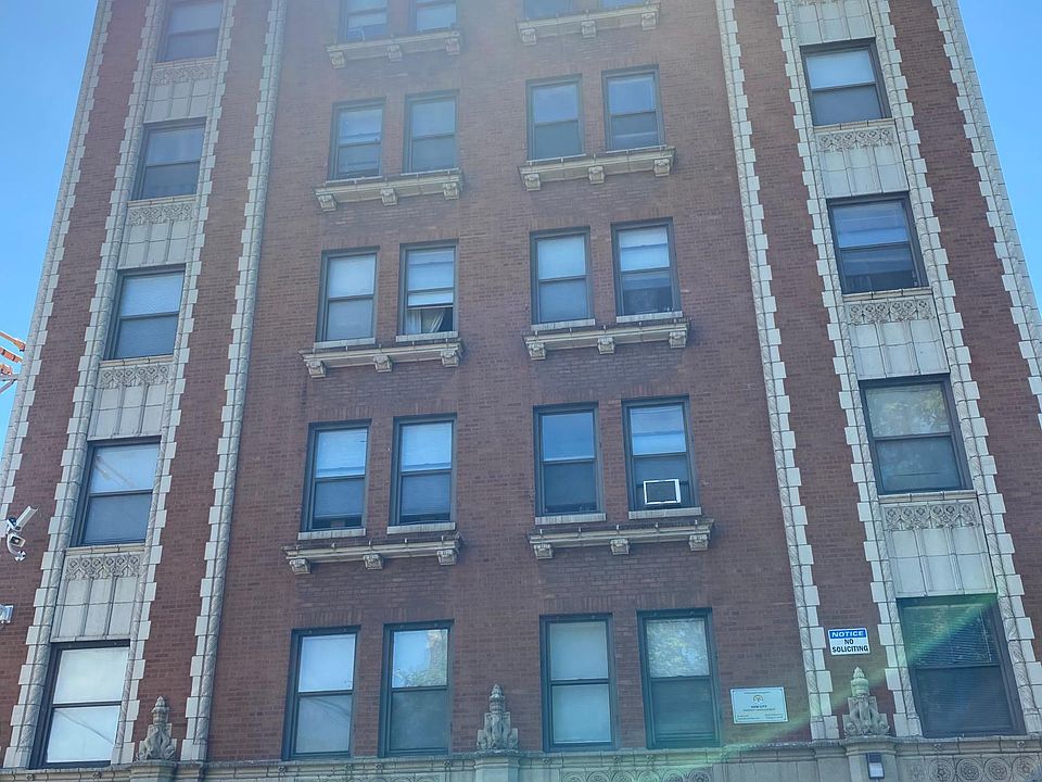 1st image of 7048 S Merrill Ave #405