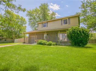 1215 E Thornton Ave, Des Moines, IA 50315