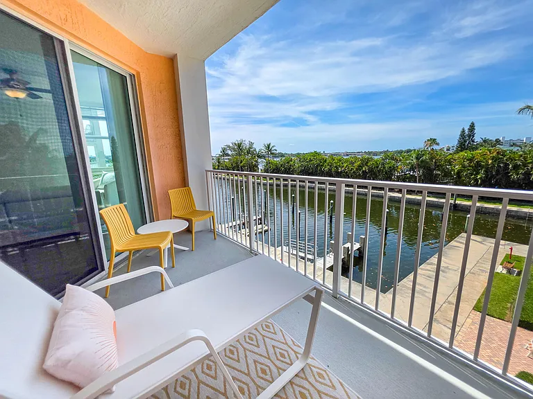 806 Windward Way #323 — Photo 22