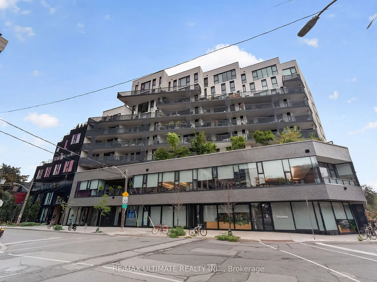2 bed, $4,100 — Photo 2