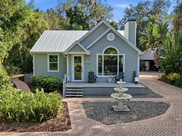 270 River Oaks Dr, Labelle, FL 33935