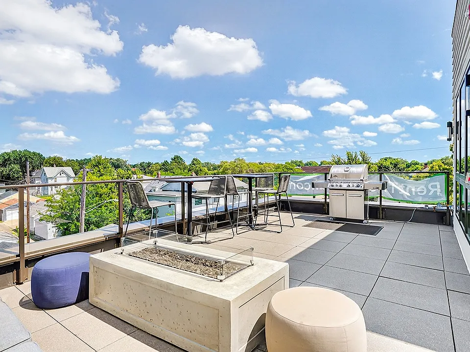 Enjoy fresh air and great company on our rooftop lounge, the perfect place to relax and take in the view.