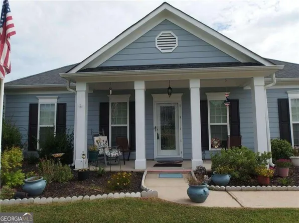 332 Safe Harbor Dr, Dallas, GA 30157