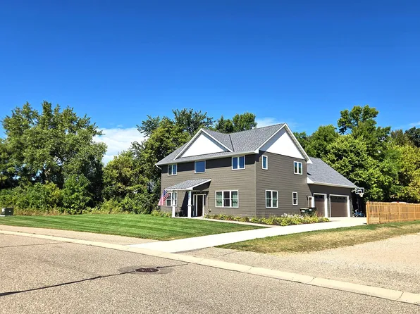 864 Beech Ln, Annandale, MN 55302