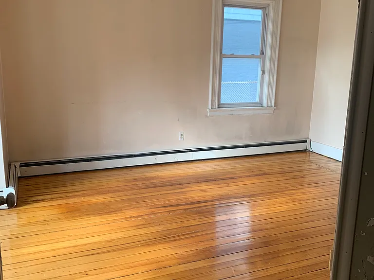 594 Wickenden St #1 — Photo 12