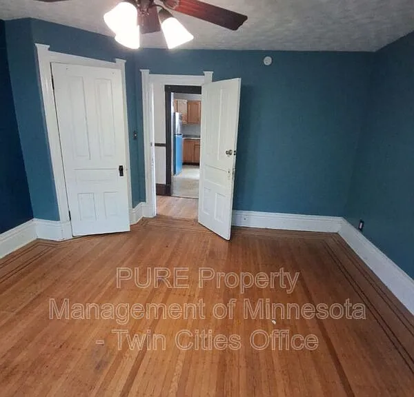 140 Belvidere St W #2 — Photo 3